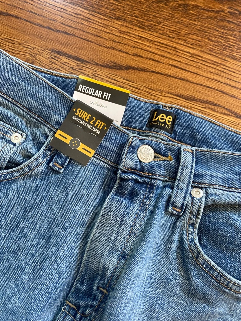 Lee‎ Boy’s Medium Wash Regular Fit Jeans- Size 18 Slim, NWT, Adjustable Waist